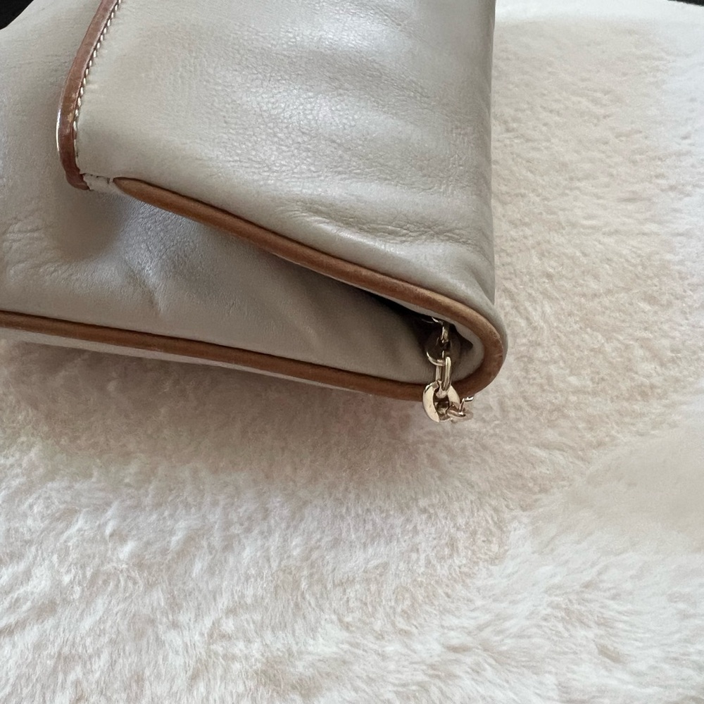 Celine Paris Vintage Leather Triomphe Clutch with Gold Chain EUC - Picture 9 of 17